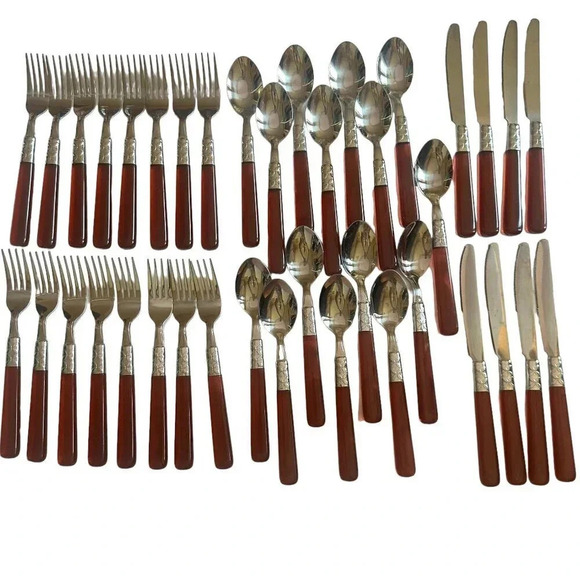 Pier One 39 Piece Stainless Flatware Red Acrylic Handles Mod Floral Embossed - Picture 1 of 14